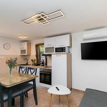 Lavanda New 2021 Apartman