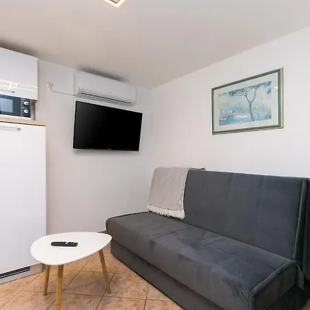 Apartment Lavanda New 2021 Porec